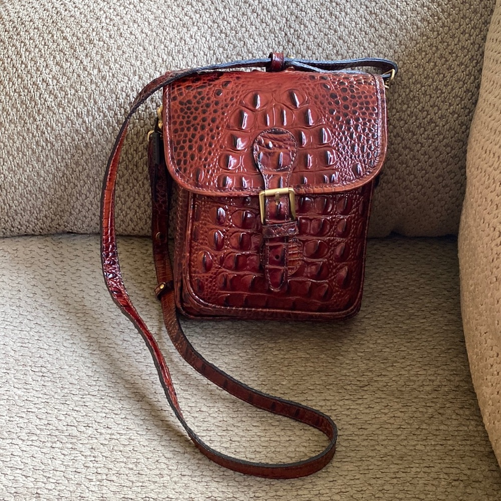 NWOT Brahmin Pecan Melbourne Croc Crossbody Purse